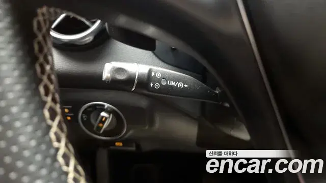 Mercedes-Benz GLA-Class 2018 — Фото 16/20
