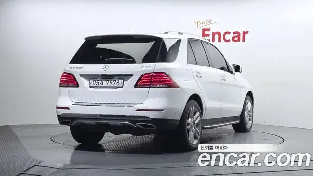 Mercedes-Benz GLE-Class 2018 — Фото 2/20