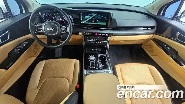 Kia Carnival 2021 — Фото 7/20