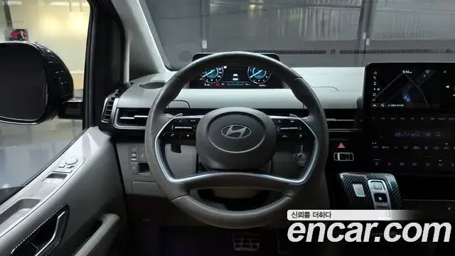 Hyundai Staria 2024 — ფოტო 2/20