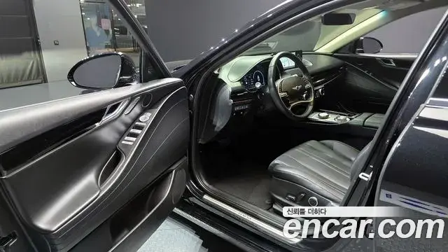 Genesis G80 2023 — ფოტო 19/20
