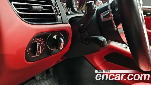 Porsche Macan 2021 — Şəkil 6/30