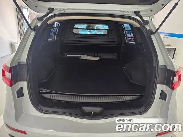 Renault Samsung QM6 2023 — Фото 14/15