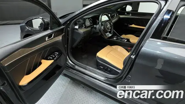 Kia K5 2021 — Фото 10/20