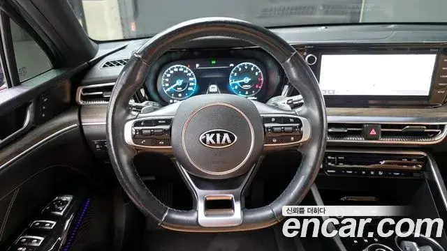 Kia K5 2021 — Фото 13/20