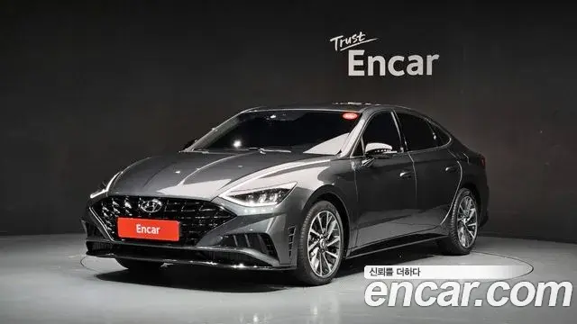 Hyundai Sonata 2023 — Фото 1/20
