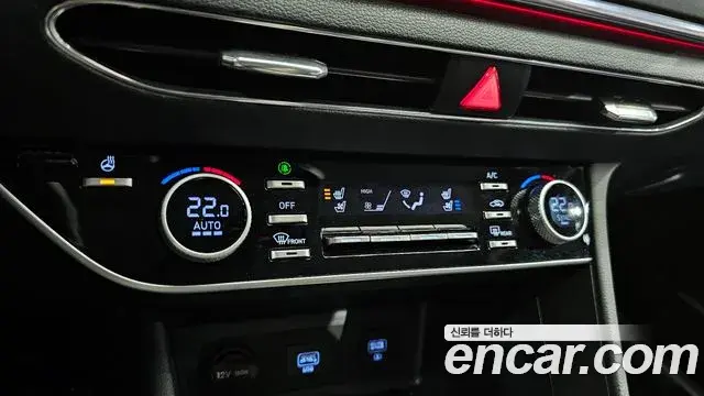 Hyundai Sonata Hybrid 2023 — Şəkil 22/30