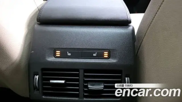 Land Rover Discovery Sport 2022 — Photo 24/31
