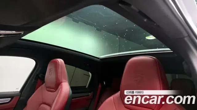 Porsche Cayenne 2023 — Şəkil 24/30