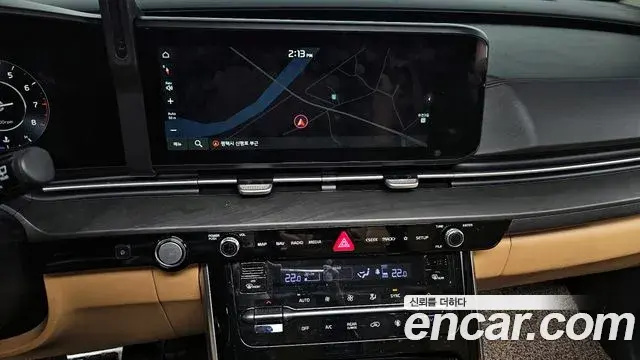 Kia Carnival 2021 — Фото 12/20
