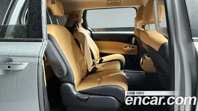 Kia Carnival 2022 — Фото 11/20