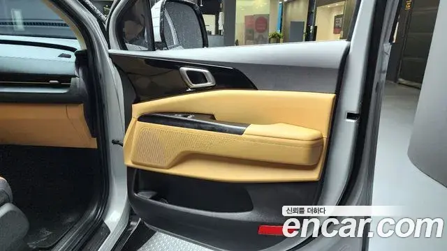 Kia Carnival 2022 — Photo 19/33