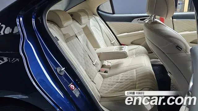 Genesis G70 2019 — Şəkil 29/32