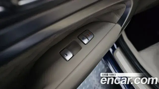 Genesis G70 2019 — Şəkil 26/32