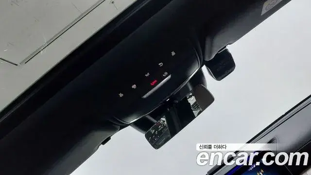 Mercedes-Benz E-Class 2020 — ფოტო 8/20