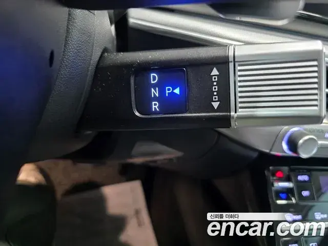 Hyundai Grandeur Hybrid 2024 — Photo 12/20