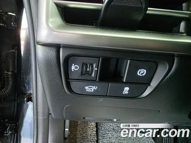 Hyundai Grandeur Hybrid 2024 — Photo 5/20