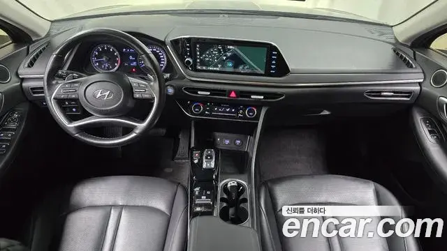 Hyundai Sonata Hybrid 2021 — ფოტო 4/31
