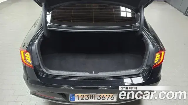 Hyundai Sonata Hybrid 2021 — ფოტო 3/31