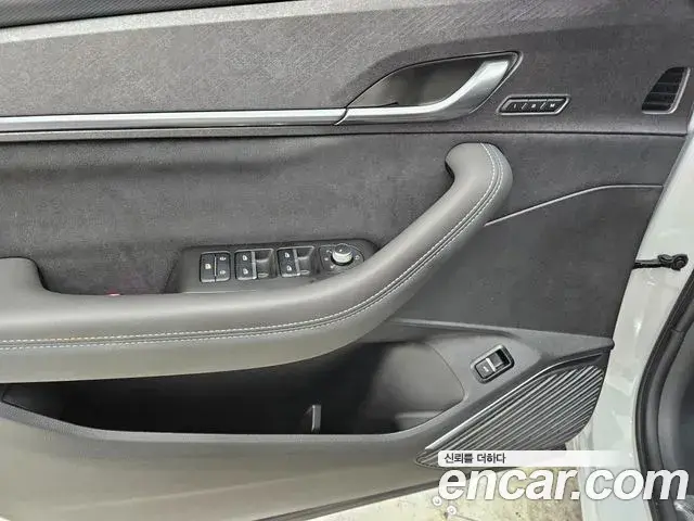 Renault Samsung Grand Koleos 2024 — Фото 7/17