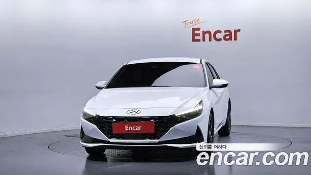 Hyundai The New Avante Hybrid 2023 — ფოტო 20/20