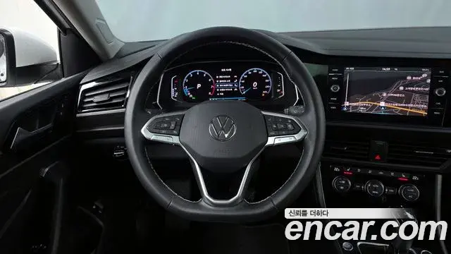 Volkswagen Jetta 2023 — Photo 14/32
