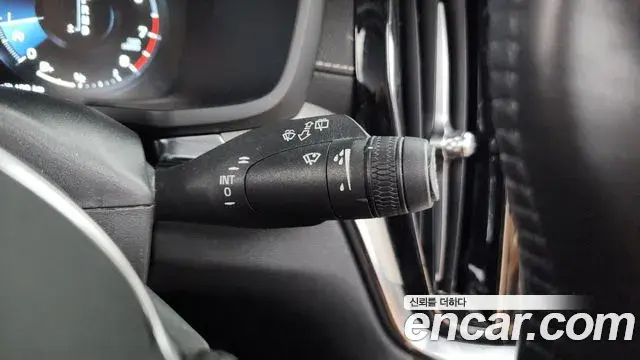 Volvo V60 Cross Country 2020 — Şəkil 2/36