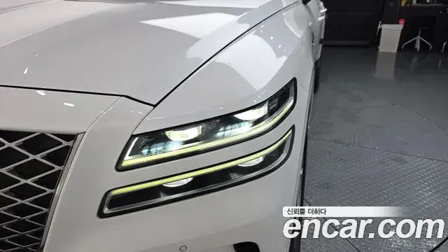 Genesis GV80 2020 — ფოტო 13/35