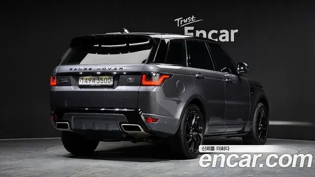 Land Rover Range Rover Sport 2018 — Фото 2/20