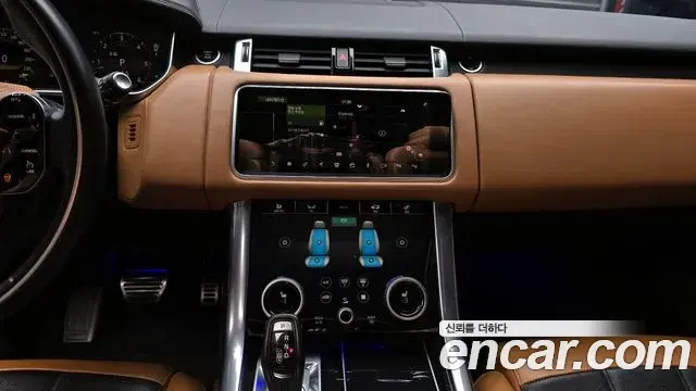 Land Rover Range Rover Sport 2018 — Фото 14/20