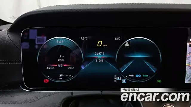 Mercedes-Benz CLS-Class 2022 — Photo 18/36