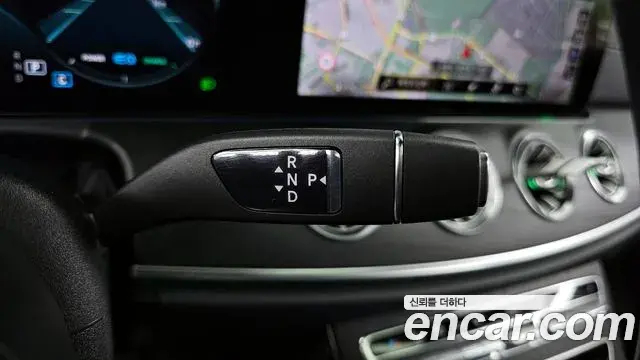 Mercedes-Benz CLS-Class 2022 — Photo 14/36