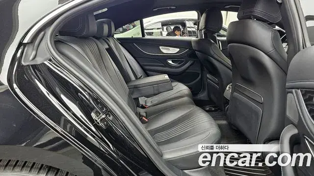 Mercedes-Benz CLS-Class 2022 — Photo 4/36
