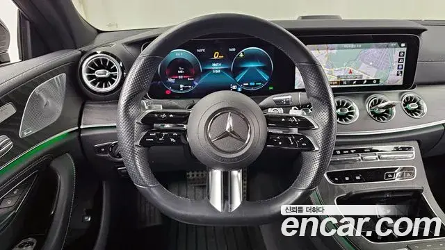 Mercedes-Benz CLS-Class 2022 — Photo 32/36