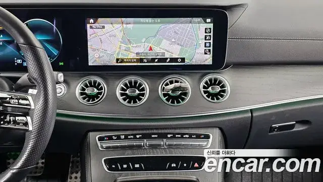 Mercedes-Benz CLS-Class 2022 — Photo 23/36