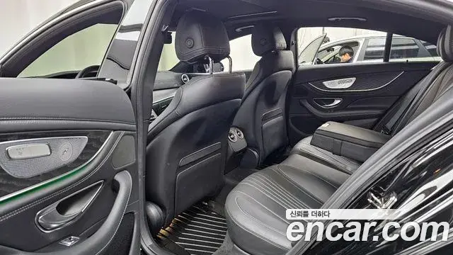 Mercedes-Benz CLS-Class 2022 — Photo 34/36