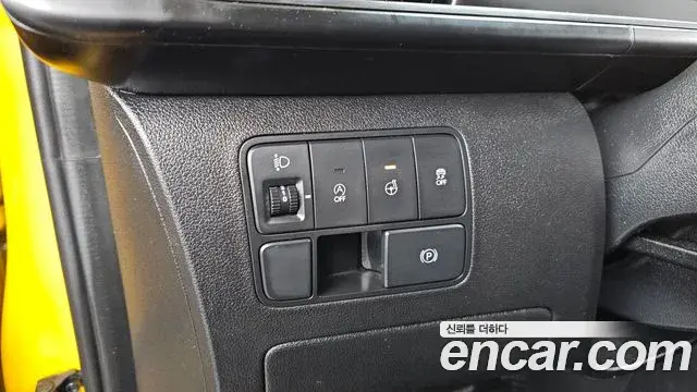 Hyundai Staria 2021 — Фото 19/20