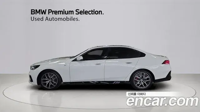 BMW 5 Series 2024 — ფოტო 4/20