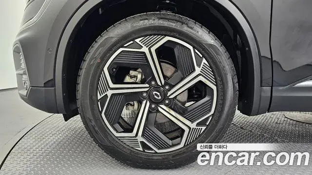 Renault Samsung QM6 2023 — ფოტო 19/20
