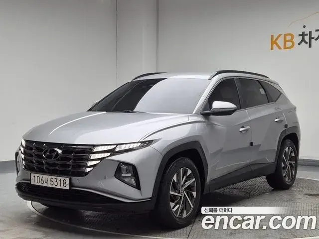 Hyundai Tucson Hybrid 2021 — Photo 2/19