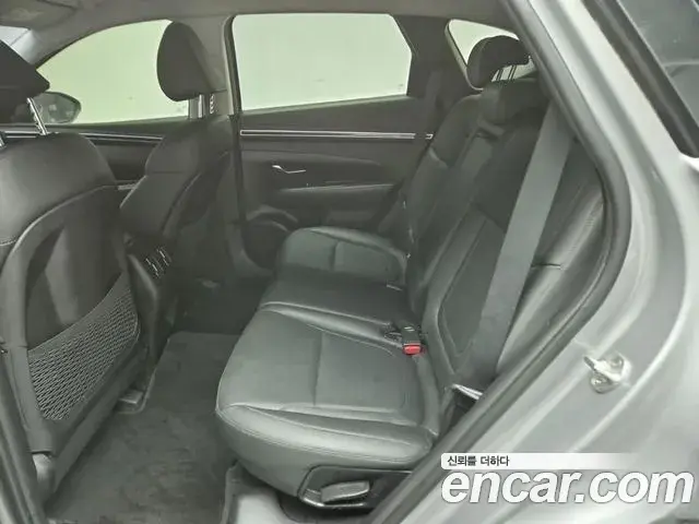 Hyundai Tucson Hybrid 2021 — Photo 9/19