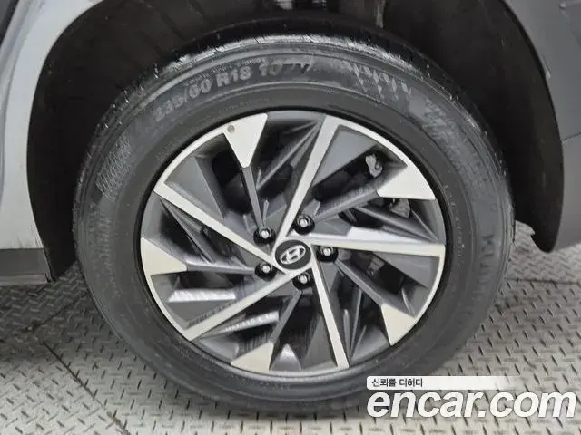 Hyundai Tucson Hybrid 2021 — Photo 11/19
