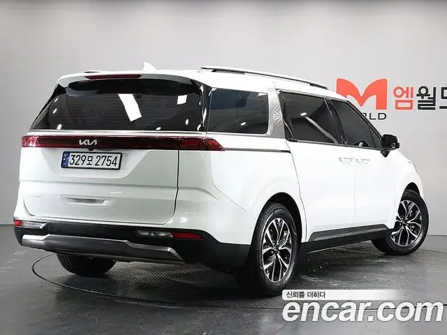 Kia Carnival 2022 — Photo 2/20