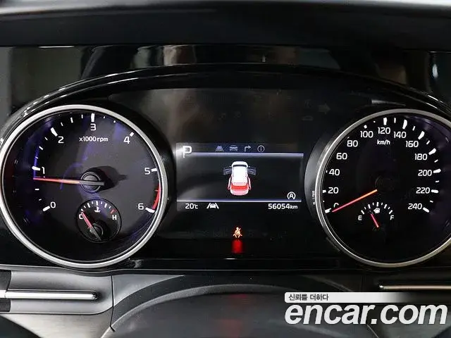 Kia Carnival 2022 — Photo 5/20