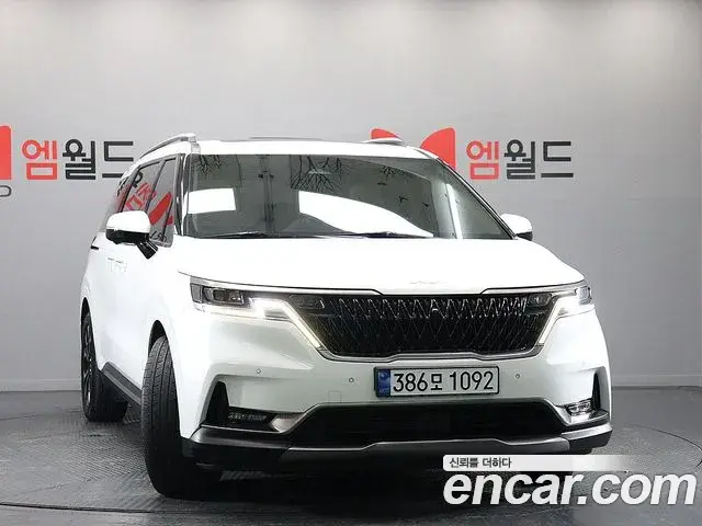 Kia Carnival 2022 — Фото 1/20