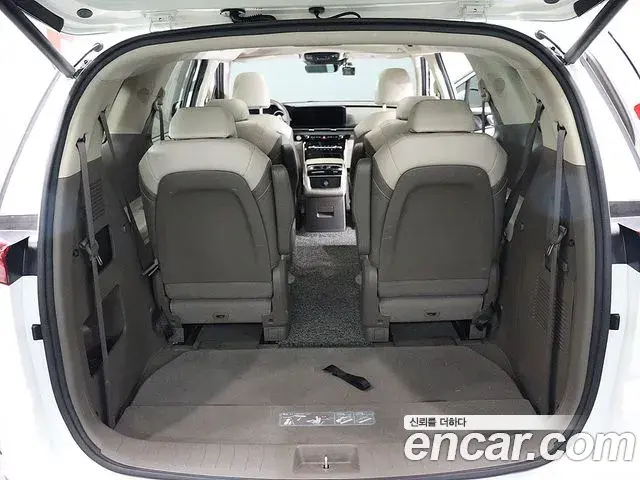 Kia Carnival 2022 — Фото 4/20