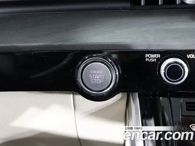 Kia Carnival 2022 — Фото 7/20