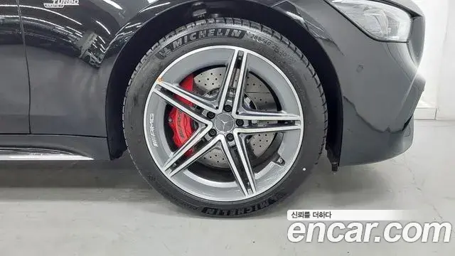 Mercedes-Benz AMG GT 2026 — Фото 5/17