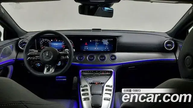 Mercedes-Benz AMG GT 2026 — Фото 10/17