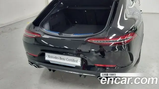 Mercedes-Benz AMG GT 2026 — Фото 11/17